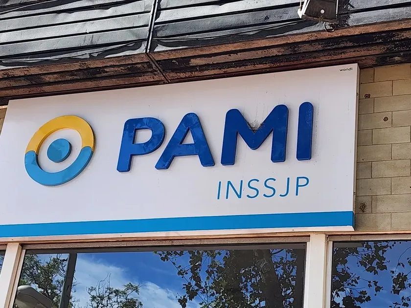 Comenzó el paro nacional de médicos del PAMI por 96 horas
