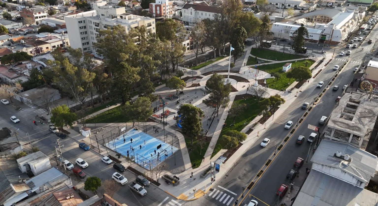 Plaza Evita renovada: Culminaron las obras y ya se disfruta a pleno