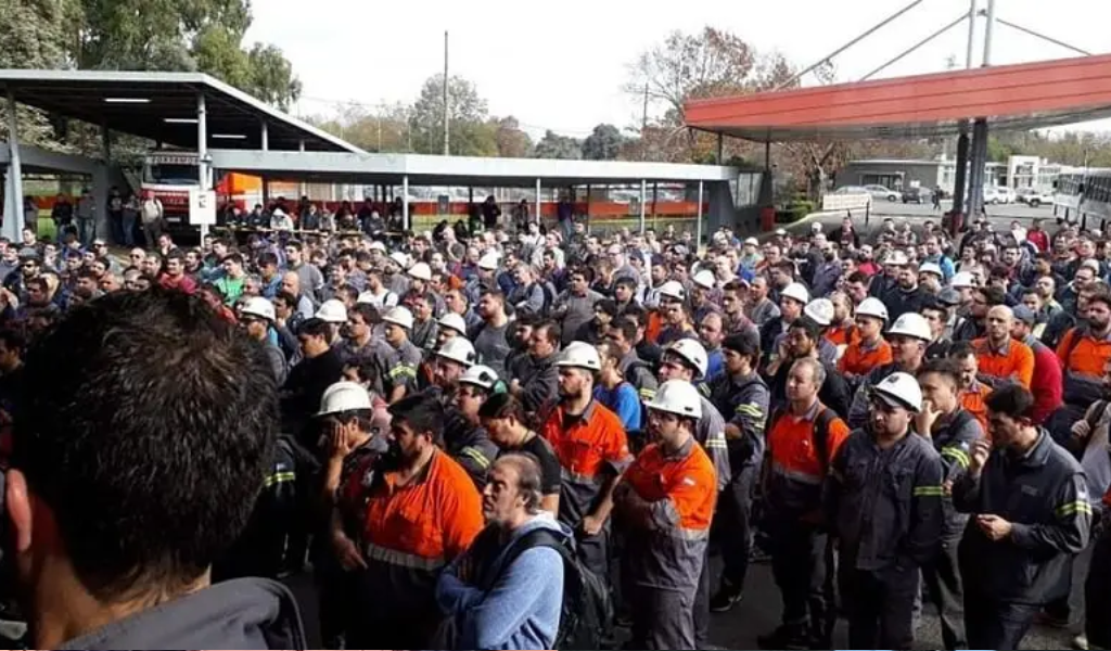 La UOM paraliza Acindar y acusa a las empresas contratistas de “despidos injustificados”