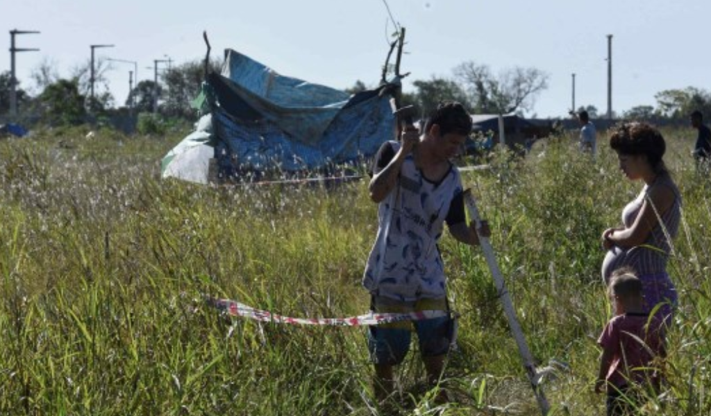 Restituyen un inmueble usurpado por 80 familias en Salvador Mazza: "No hubo incidentes en el desalojo"