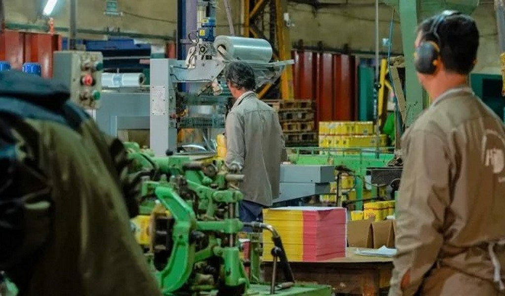 Efectos de este nuevo modelo económico: según cifras oficiales en 2024 se perdieron 13.000 pymes