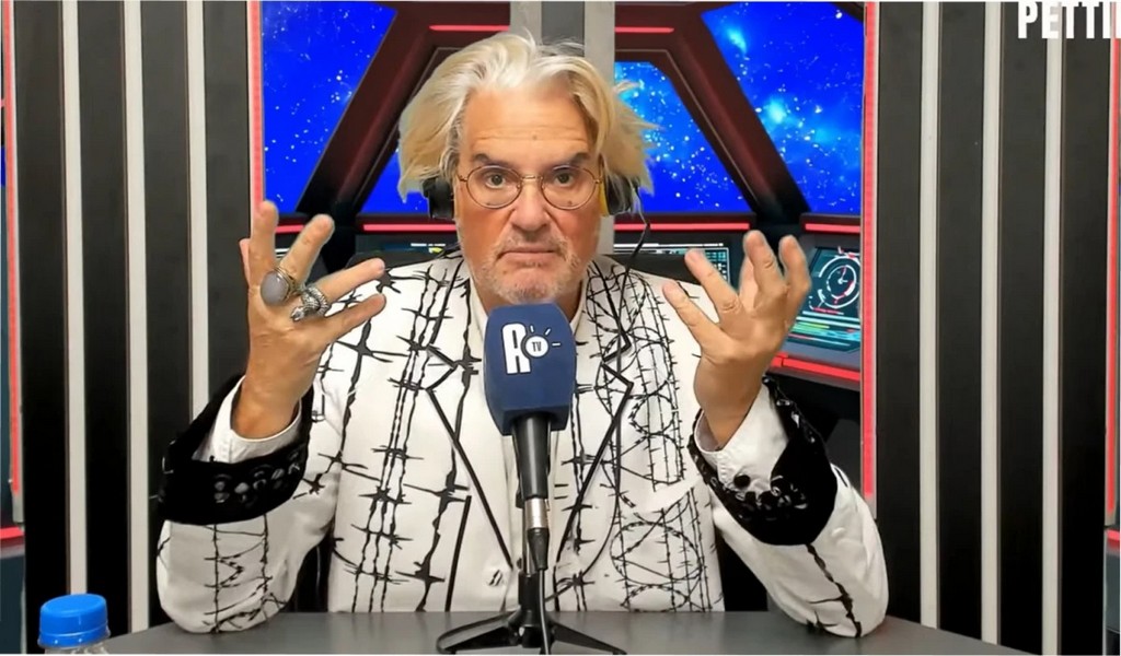 "Nos avergüenza": Roberto Pettinato se desubicó y repudió al folclore argentino