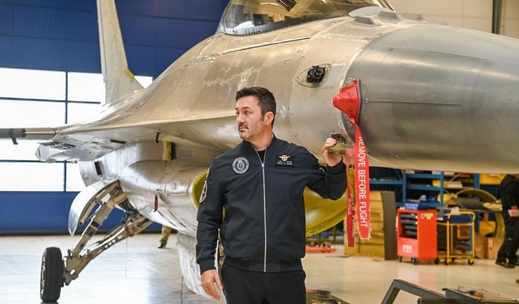Malestar en las Fuerzas Armadas porque Petri le concedió al Reino Unido que los F-16 no tengan radares para vigilar las Malvinas