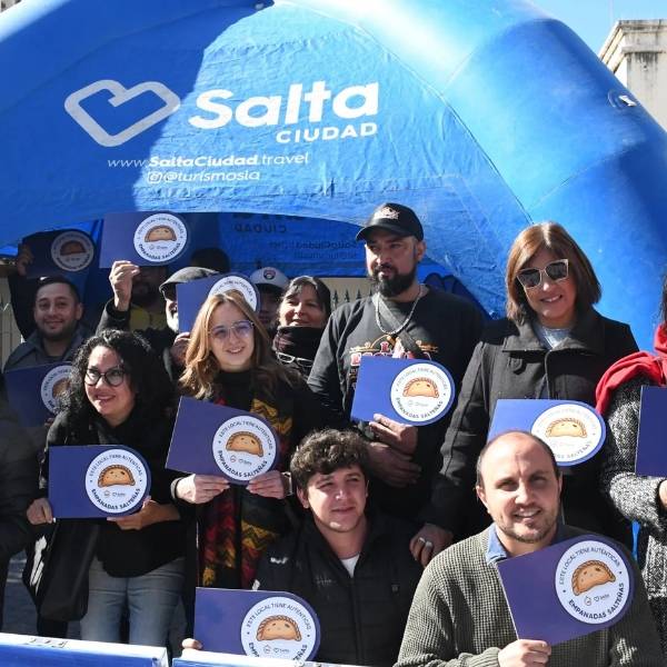 El municipio distinguió a 25 gastronómicos de la ciudad con el sello “Auténtica Empanada Salteña”