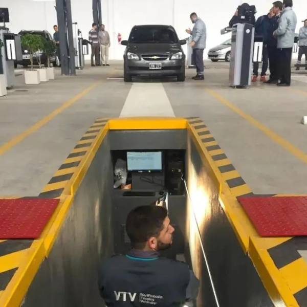 ¿Mayor cobertura o menor rigor en los controles? El debate por la apertura de la VTV a talleres privados