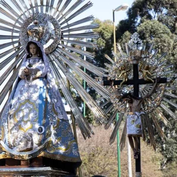 Este viernes 9, el Señor y la Virgen del Milagro llegan al Mercado San Miguel