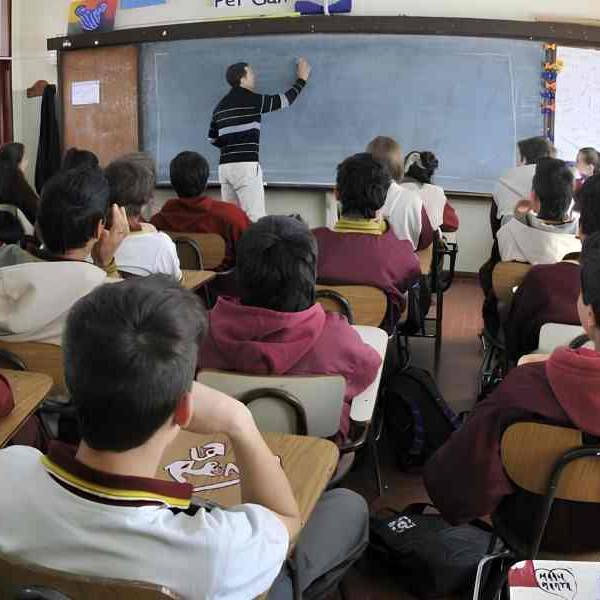 Crece la morosidad en colegios privados de Salta y las familias apelan al pago de las cuotas en partes