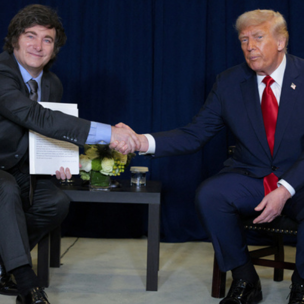 El salvavidas de Trump para Milei: El secretario del Tesoro informó que están por cerrar un swap por 20 mil millones de dólares