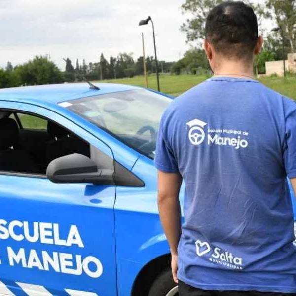 Más cerca de la licencia: Comenzaron las clases prácticas de la Escuela de Manejo de la Municipalidad de Salta