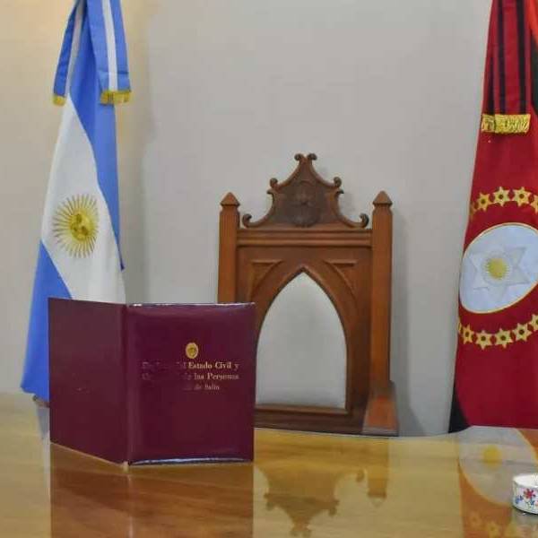 En el fin de semana largo se celebraron 27 matrimonios en la capital salteña: 