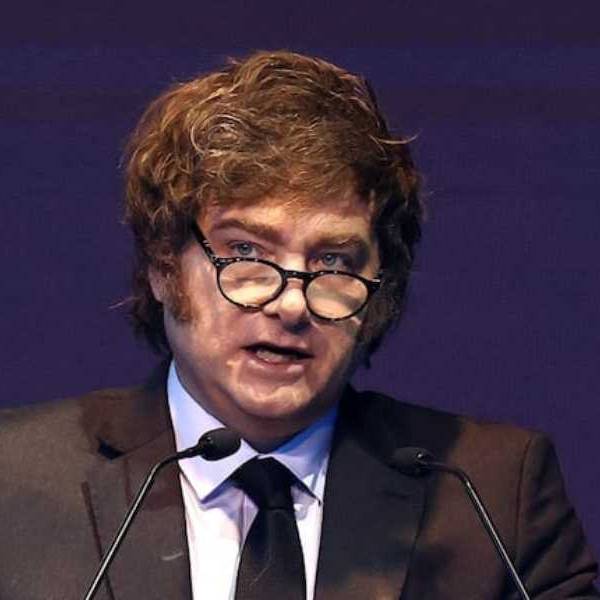 Para cumplir con el FMI el gobierno prepara un feroz ajuste para después de las elecciones. Alerta entre los gobernadores