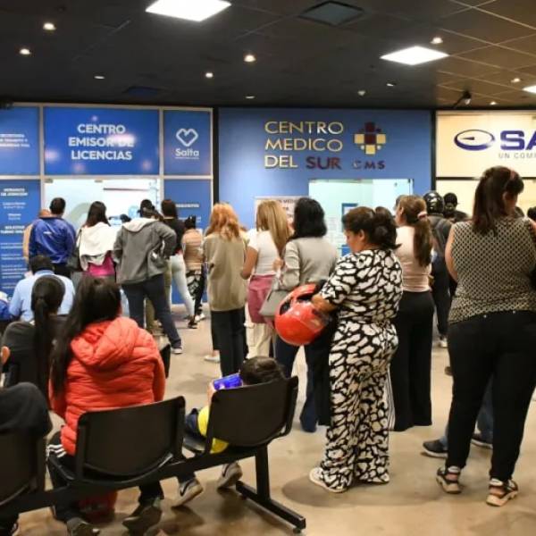 Más de 100 salteñas se anotaron para obtener la licencia de conducir para transporte de carga y transporte de pasajeros