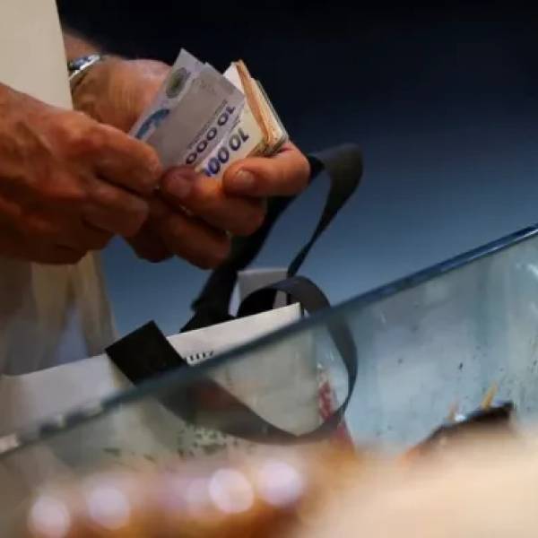 Javier Milei sigue afirmando que hay consumo récord pero el INDEC muestra lo contrario