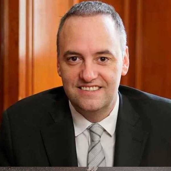 Pese a que el Gobierno dice que ya pasó,  la crisis de Manuel Adorni no cede y golpea el relato de Javier Milei