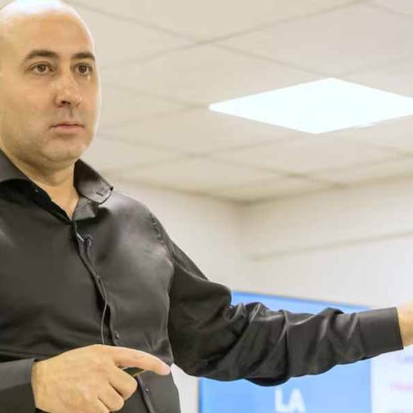 Cerimedo, ex asesor de Milei, admitió en la Justicia que Spagnuolo le habló de “corrupción” y “coimas”