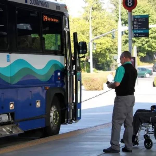 Por los recortes de Nación a los transporte quitan los subsidios a pasajes en micro para personas con discapacidad