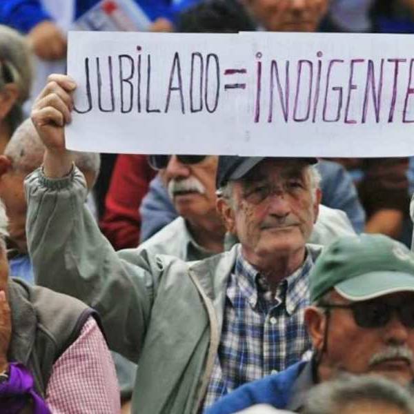 En Argentina: 27.000 mayores de 65 años volvieron a trabajar y 1,3 millones de adultos mayores se endeudaron