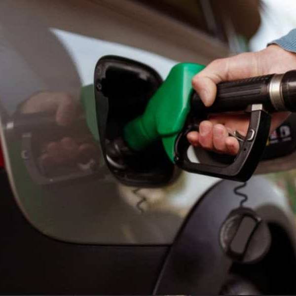 Alerta en los surtidores: En Salta la caída en ventas de combustible triplica la media del país
