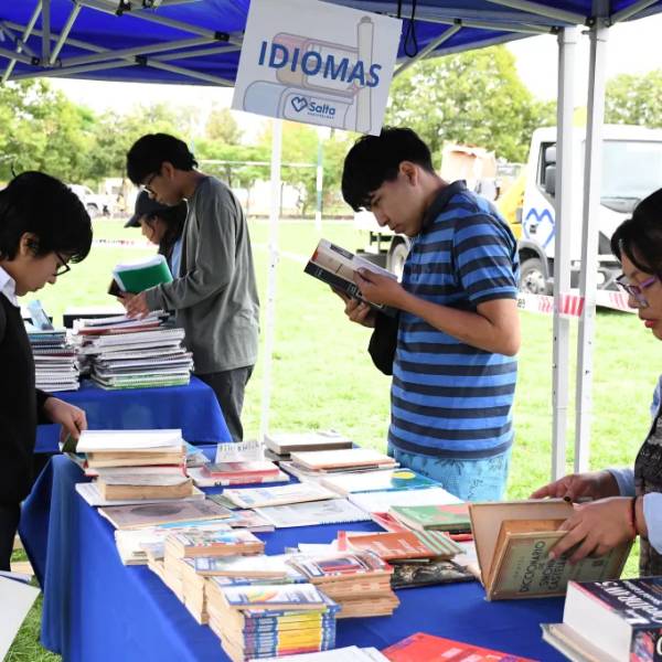 Para los que aman la lectura: Este jueves el Municipio lleva a cabo una nueva edición de la Suelta de Libros en plaza Güemes