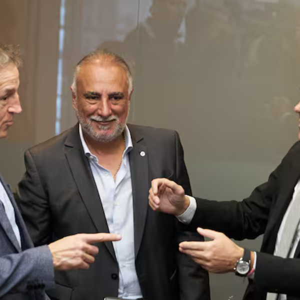 El Gobierno cedió a los gremios más influyentes de la CGT: El nuevo apretón de manos de Milei con la “casta sindical” por la reforma laboral