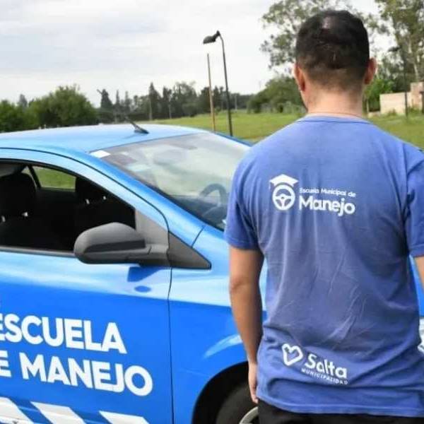 A partir del lunes se habilitan 4 mil cupos más para la Escuela de Manejo Municipal