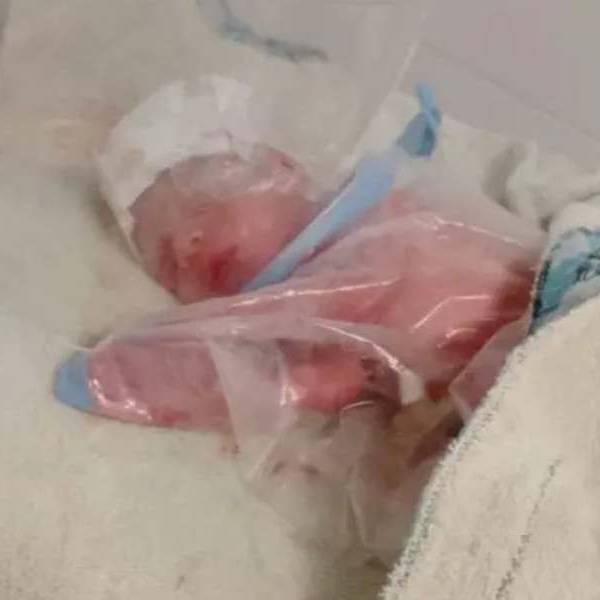 Alerta por embarazos adolescentes: Solo tienen 14 años la madre del primer bebé del año que nació en Salta