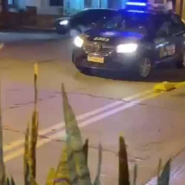 Bajo engaños, un hombre y una mujer intentaron captar a 2 adolescentes cerca del Hogar Escuela