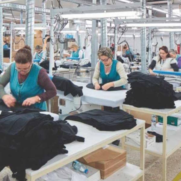 Sigue la crisis en la industria textil: cerró una empresa centenaria y despidió a 260 trabajadores