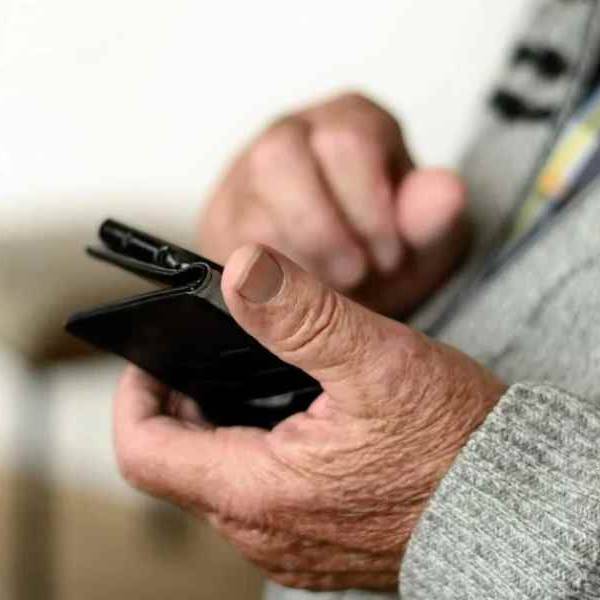 Intentan estafar a jubilados salteños con el trámite de subsidio y bono electrónico