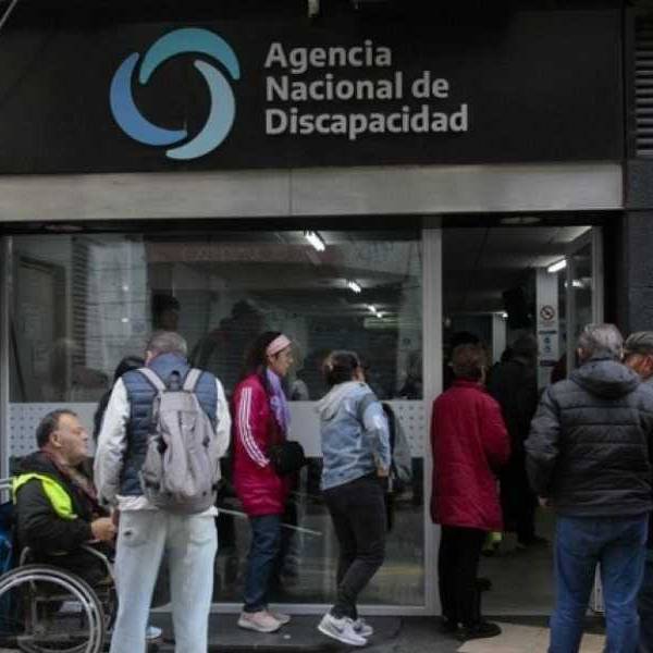 Corrupción en la ANDIS: 4 droguerías recibieron $37.000 millones y vendieron algunos medicamentos al 2000% de su valor