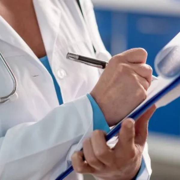 Por la crisis más de un millón de argentinos perdieron su obra social  desde 2023 y crece la presión sobre la salud pública