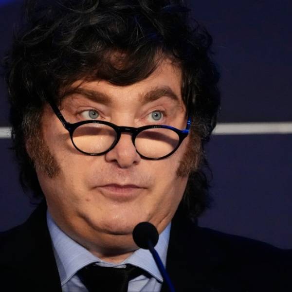 Encuesta: Un 57% quiere un cambio total de la política económica y Bullrich mide más que Milei