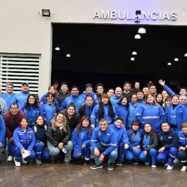 El SAMEC celebró su 39° aniversario y el Gobierno anunció la incorporación de nuevas ambulancias de alta complejidad
