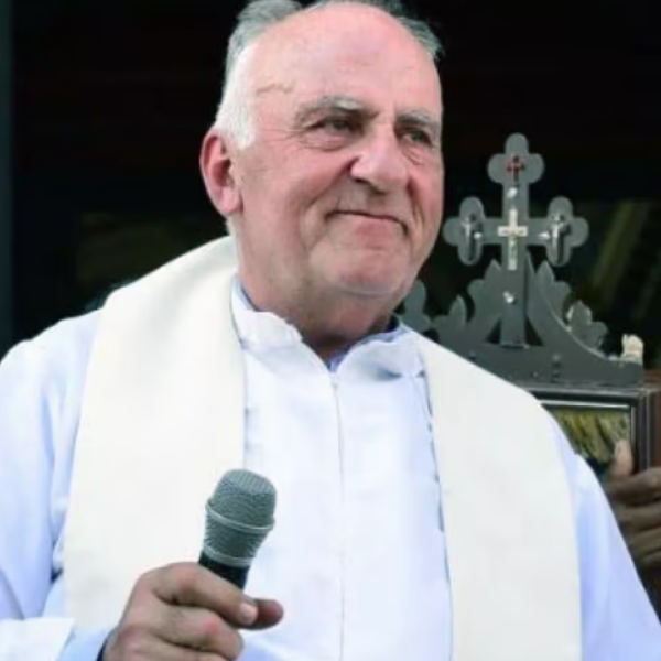 Padre Dante Bernacki: “La crisis económica va de la mano con una crisis moral”