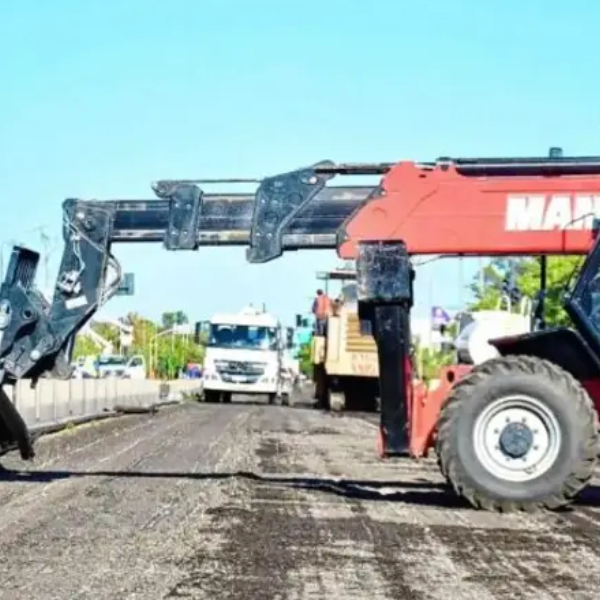 Menos rutas, más ajuste: el superávit de Javier Milei se apoya en la obra pública paralizada