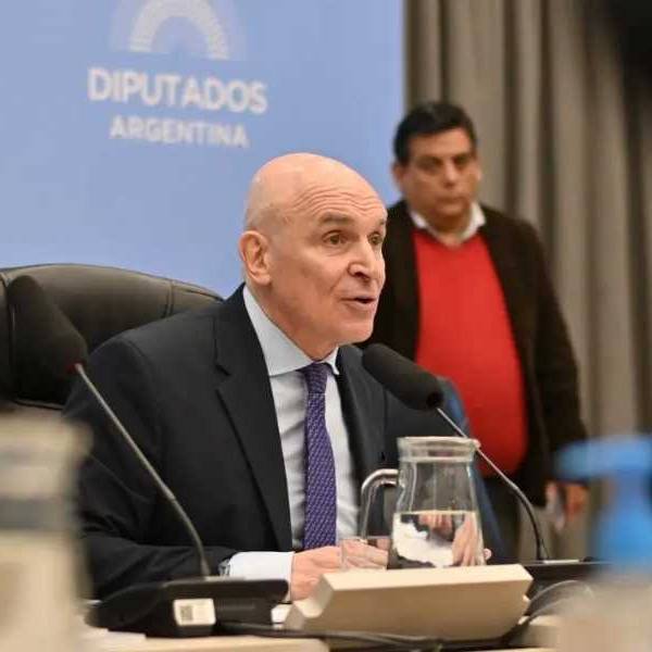 José Luis Espert cada vez más complicado:  Se le cayó la coartada del contrato trucho con la minera guatemalteca