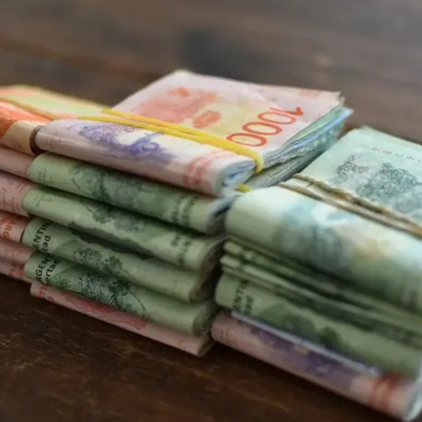 El uso de efectivo en Argentina cayó a su nivel más bajo en casi cinco años