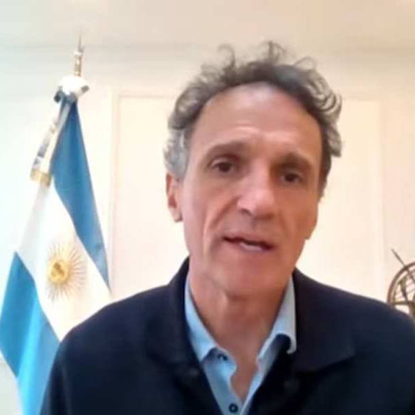 “Se terminaron los cuentos de las redes y los Tik Tok, ayer habló la calle y fue muy contundente”, dijo un ministro de Kicillof