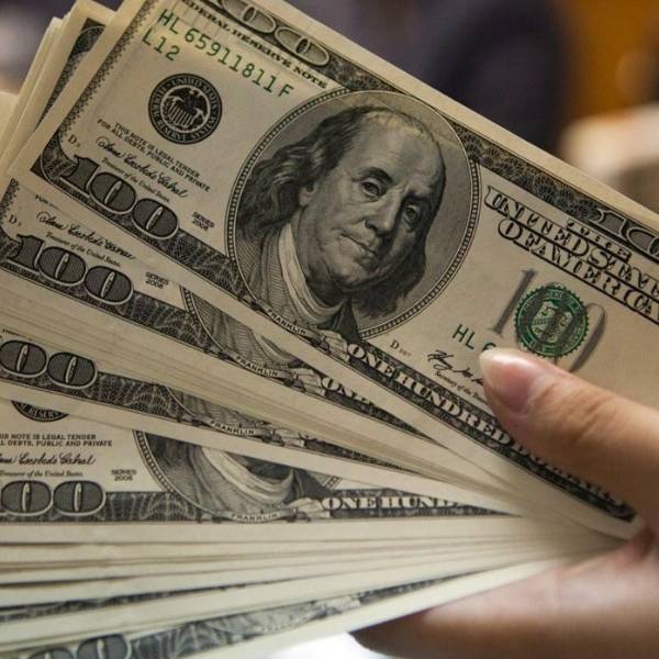 El Gobierno vendió más de u$s500 millones en solo 4 días para frenar la suba dólar en la previa electoral de Bs. As.