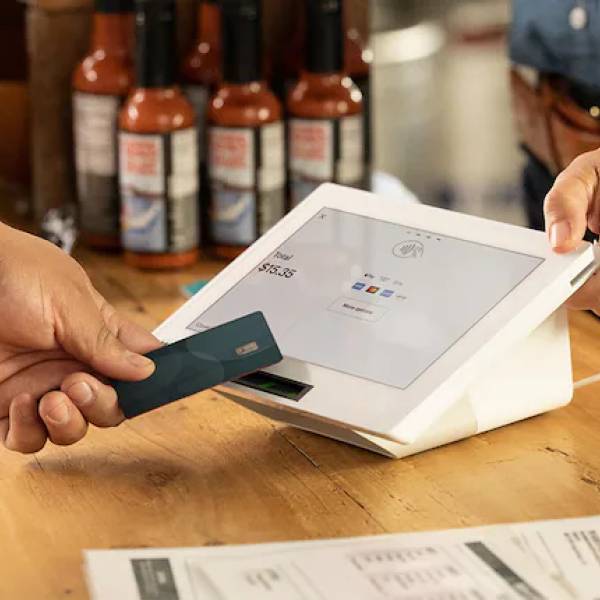 Los argentinos presentan morosidad récord en tarjetas y préstamos personales: Llegan al 11,6% y 13,8% del total