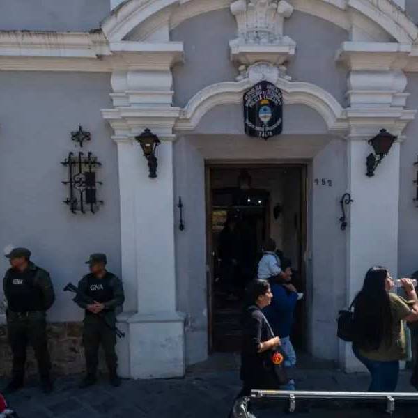 Presunta malversación y coimas: Gendarmería allanó la sede de la Policía Federal de Salta por una causa que involucra a varios efectivos