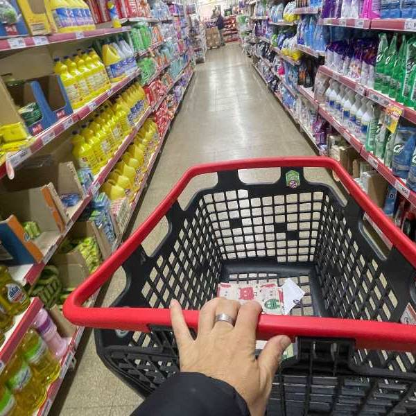 La inflación de alimentos se aceleró fuertemente en Argentina y estiman que superó el 4% en febrero