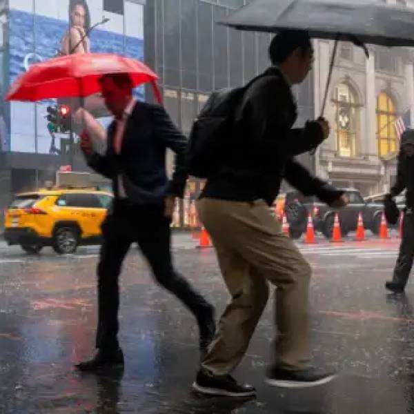Para responder a las tormentas de El Niño Argentina activa un sistema federal con mapas y hospitales móviles