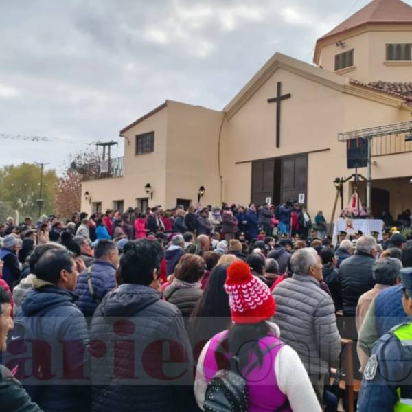 Miles de fieles colmaron La Merced para participar de la Fiesta Grande en honor al Señor de Sumalao