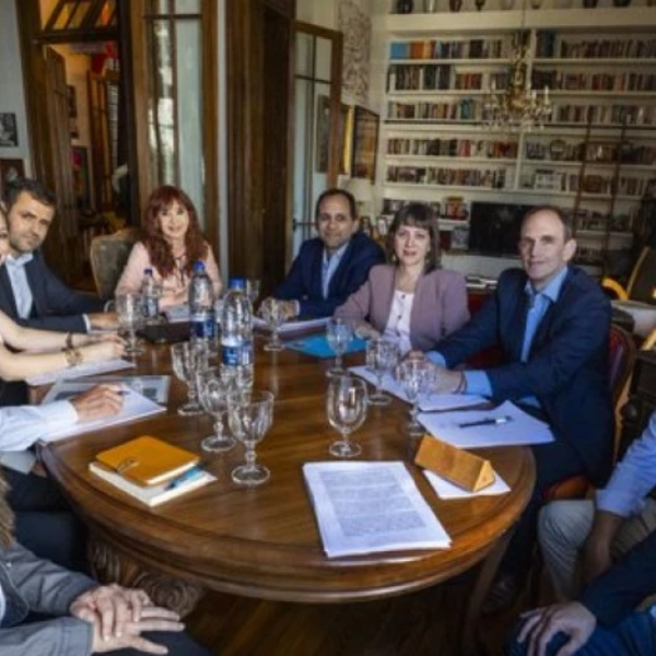 Cristina dijo que le limitaron las visitas porque cuestiona la economía de Milei: 