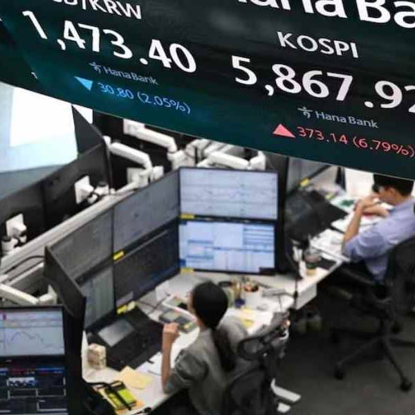El precio del petróleo se derrumbó tras la tregua entre Trump e Irán: ¿Crees que bajará la nafta en Argentina?