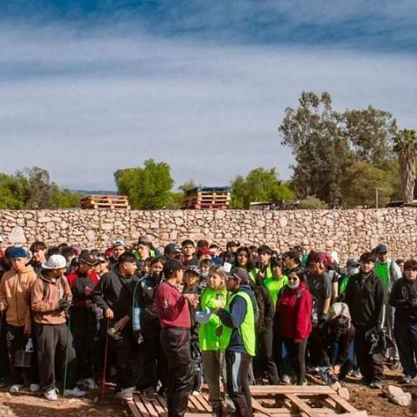 250 voluntarios retiraron cuatro toneladas de basura del dique Cabra Corral: 