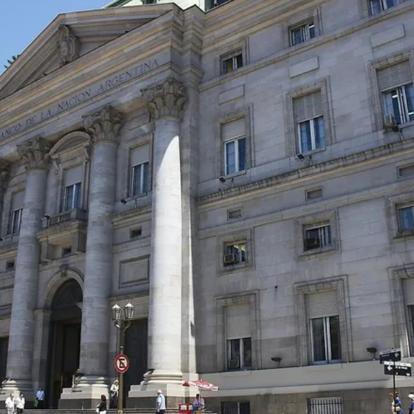 Se abrió la primera causa penal por los créditos del Banco Nación a funcionarios y legsiladores del Gobierno de Milei