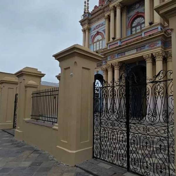 Concluyeron las obras de refacción y embellecimiento del muro y en el entorno de la Iglesia de la Viña