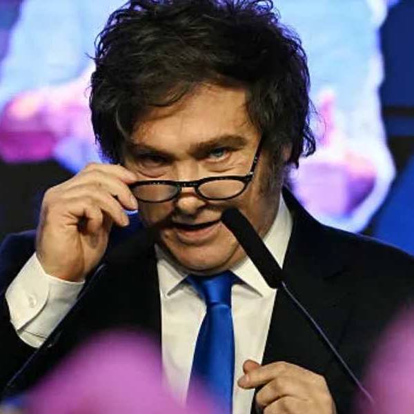 Milei tuvo otra jornada de furia contra los periodistas y anunció que 
